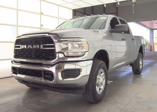 Billet Silver Metallic Clearcoat 2022 RAM 2500 Tradesman
