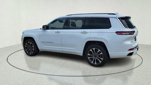 Bright White Clearcoat 2023 Jeep Grand Cherokee L Overland