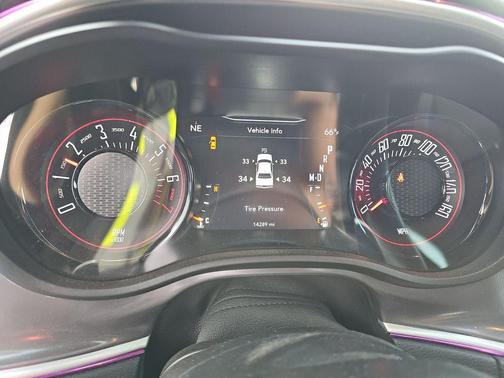 Hellraisin 2022 Dodge Challenger GT