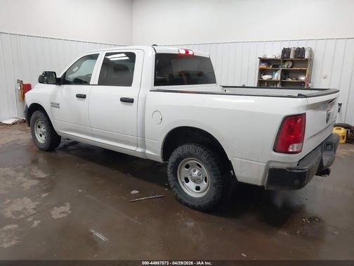 Bright White Clearcoat 2018 RAM 1500 ST