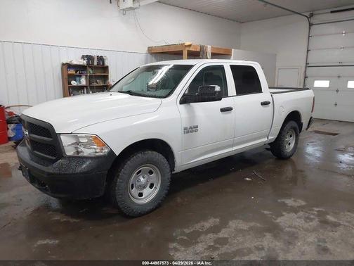 Bright White Clearcoat 2018 RAM 1500 ST