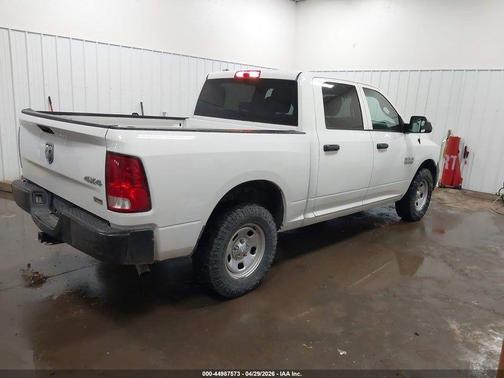 Bright White Clearcoat 2018 RAM 1500 ST
