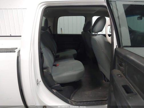 Bright White Clearcoat 2018 RAM 1500 ST