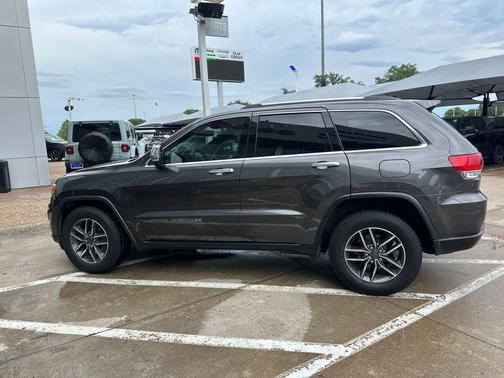 Crystal Metallic 2019 Jeep Grand Cherokee Limited
