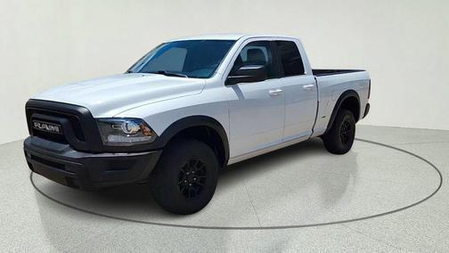 Bright White Clearcoat 2022 RAM 1500 Classic SLT