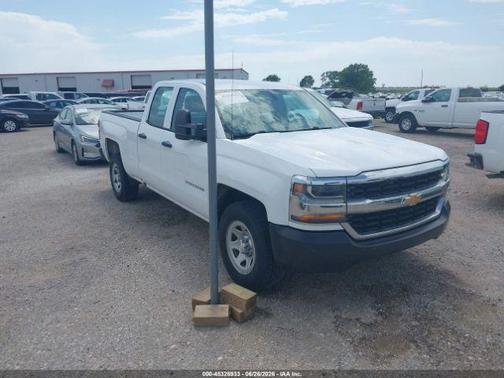 Summit White 2017 Chevrolet Silverado 1500 WT