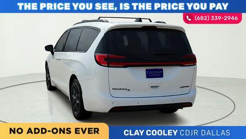 Bright White Clearcoat 2025 Chrysler Pacifica Limited