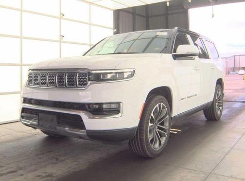 2022 Jeep Grand Wagoneer Series III