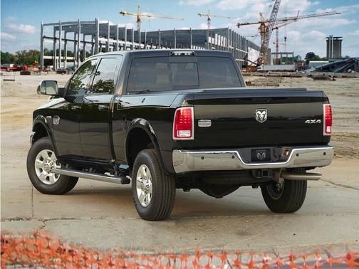 Black Forest Green Pearlcoat 2018 RAM 2500 Tradesman