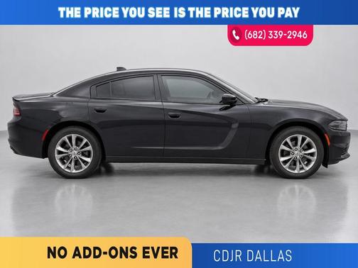Pitch Black Clearcoat 2020 Dodge Charger SXT