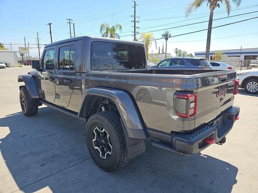 Granite Crystal Clearcoat Metallic 2020 Jeep Gladiator Rubicon