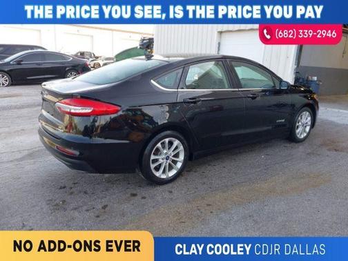 Agate Black 2019 Ford Fusion Hybrid SE