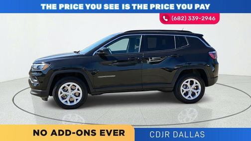 Diamond Black 2024 Jeep Compass Latitude