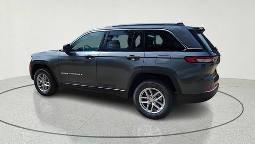 2026 Jeep Grand Cherokee Laredo X