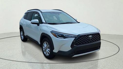 Wind Chill Pearl 2023 Toyota Corolla Cross LE