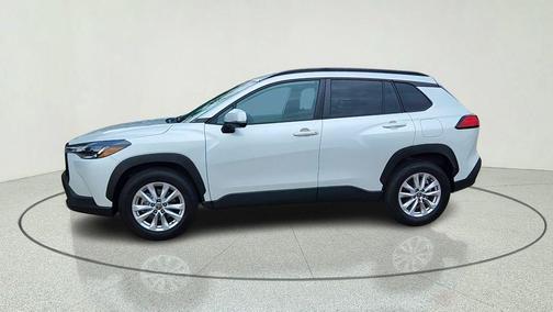 Wind Chill Pearl 2023 Toyota Corolla Cross LE