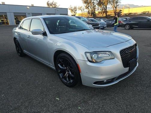 2022 Chrysler 300 S
