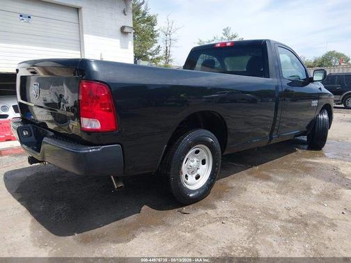 Brilliant Black Crystal Pearlcoat 2017 RAM 1500 Tradesman