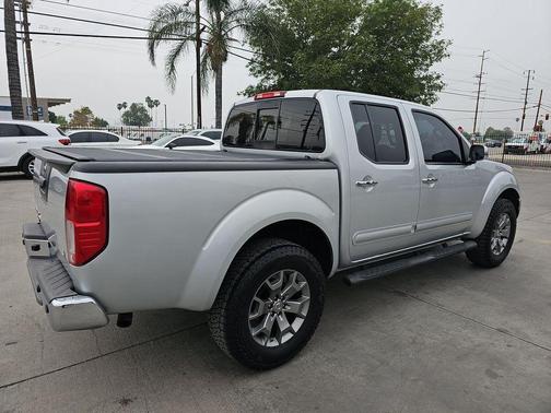 Brilliant Silver Metallic 2019 Nissan Frontier SL