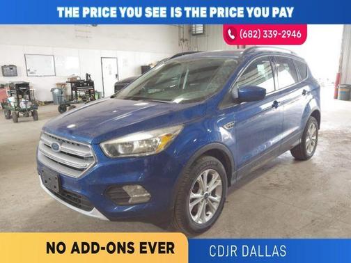 Lightning Blue Metallic 2018 Ford Escape SE