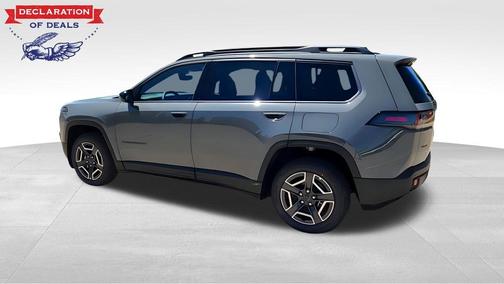 Sting Gray Clearcoat 2026 Jeep Cherokee LAREDO/LIMITED