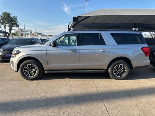 Iconic Silver Metallic 2022 Ford Expedition Max XL