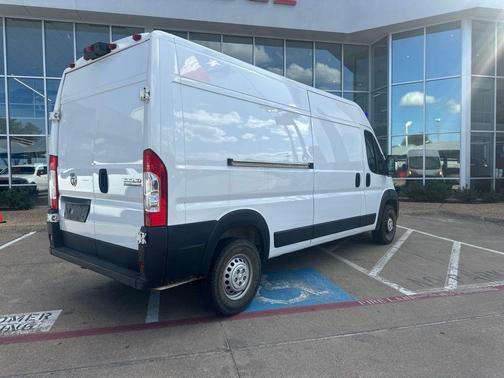 Bright White Clearcoat 2025 RAM ProMaster 2500 High Roof