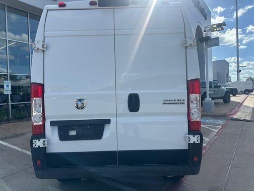 Bright White Clearcoat 2025 RAM ProMaster 2500 High Roof