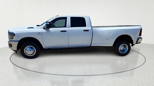 Bright White Clearcoat 2026 RAM 3500 Tradesman