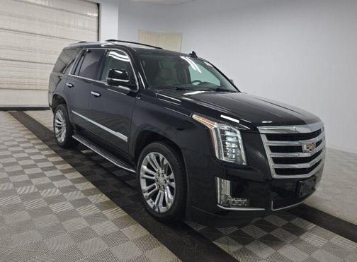 2020 Cadillac Escalade Luxury