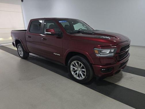 Delmonico Red Pearlcoat 2022 RAM 1500 Laramie