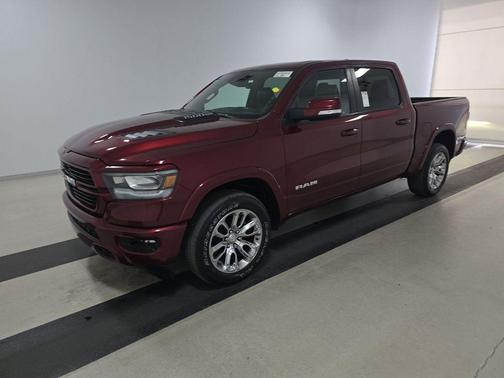 Delmonico Red Pearlcoat 2022 RAM 1500 Laramie