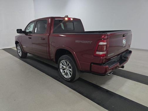 Delmonico Red Pearlcoat 2022 RAM 1500 Laramie