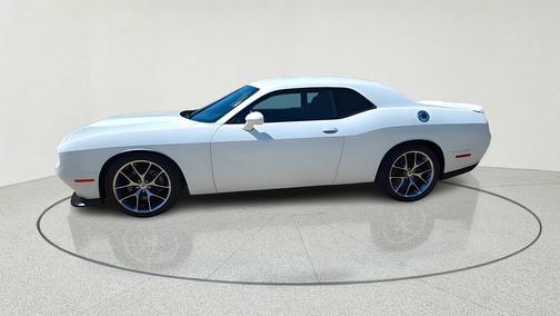White Knuckle Clearcoat 2022 Dodge Challenger GT