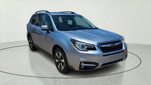 Ice Silver Metallic 2018 Subaru Forester 2.5i Limited