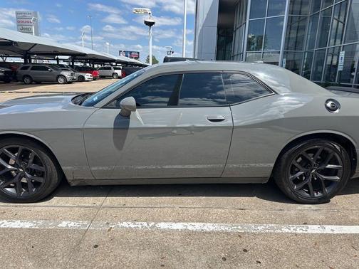 Destroyer Gray Clearcoat 2019 Dodge Challenger GT