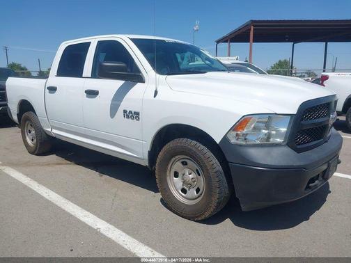 Bright White Clearcoat 2018 RAM 1500 ST