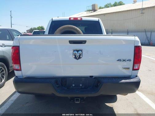 Bright White Clearcoat 2018 RAM 1500 ST