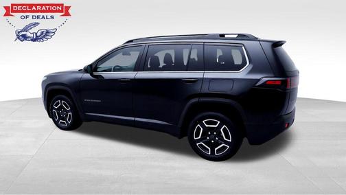Diamond Black 2026 Jeep Cherokee LAREDO/LIMITED
