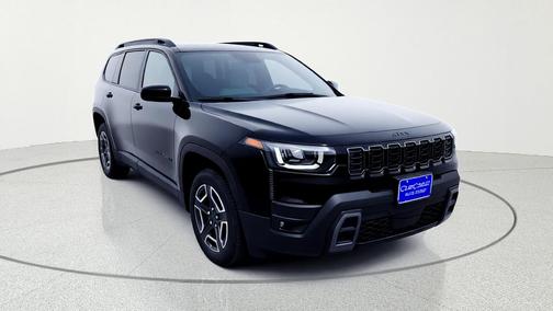 Diamond Black 2026 Jeep Cherokee LAREDO/LIMITED