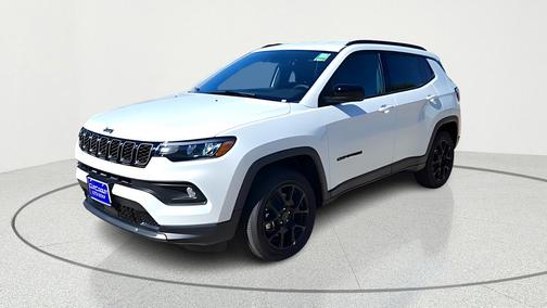 Bright White Clearcoat 2026 Jeep Compass Latitude