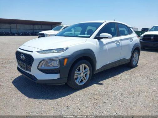Chalk White 2019 Hyundai KONA SE