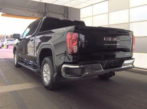 Onyx Black 2019 GMC Sierra 1500 SLE