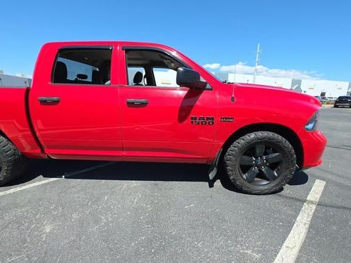Flame Red Clearcoat 2017 RAM 1500 Express