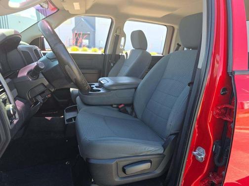 Flame Red Clearcoat 2017 RAM 1500 Express