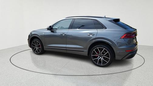 Daytona Gray Pearl Effect 2019 Audi Q8 3.0T Premium Plus