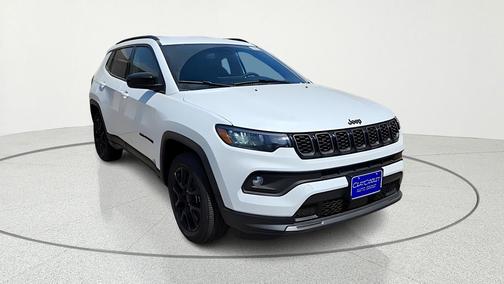 Bright White Clearcoat 2026 Jeep Compass Latitude