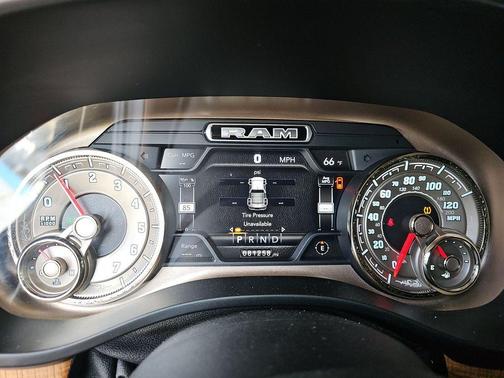 Delmonico Red Pearlcoat 2019 RAM 1500 Longhorn