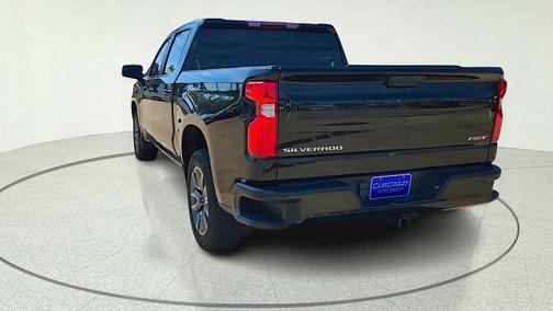 Black 2022 Chevrolet Silverado 1500 RST