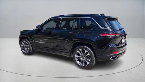 2023 Jeep Grand Cherokee Overland